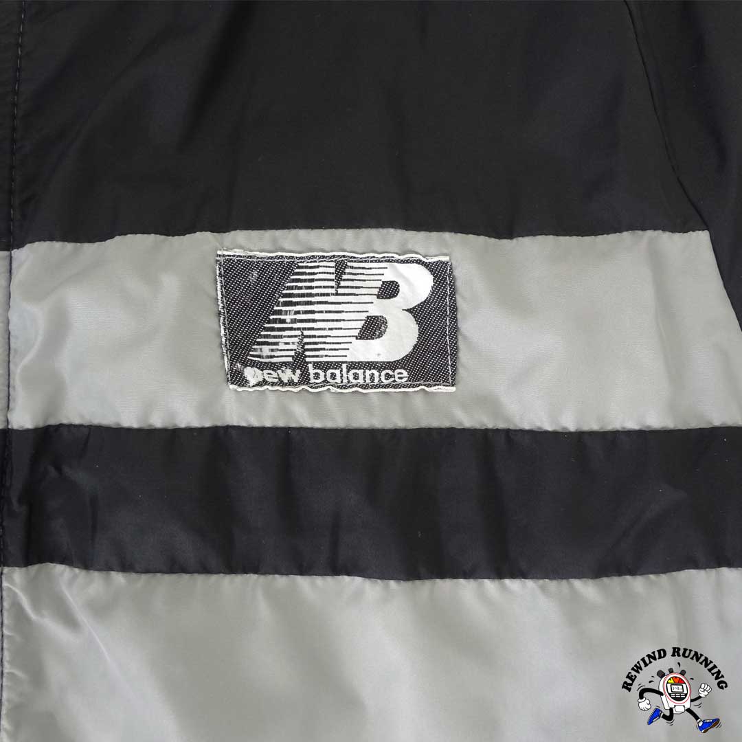 New Balance NB Vintage 80s Windbreaker Mens Large Black Gray Medium